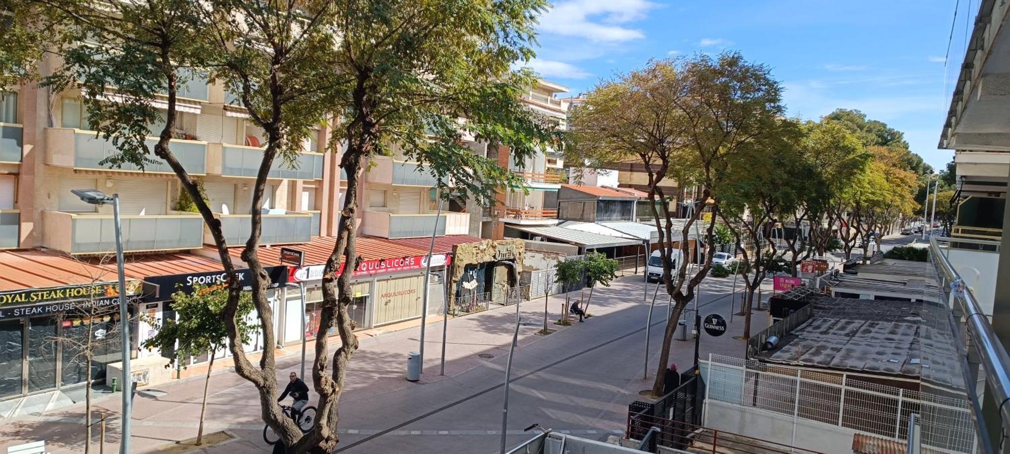 Chez Chantal 3 Chambres Au Centre Touristique De Salou Avec Garage Exteriör bild